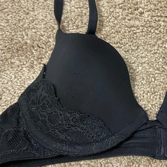 Calvin Klein Bras (2) - Picture 3 of 3